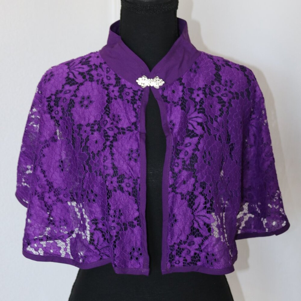 NWOT Purple Lace shawl